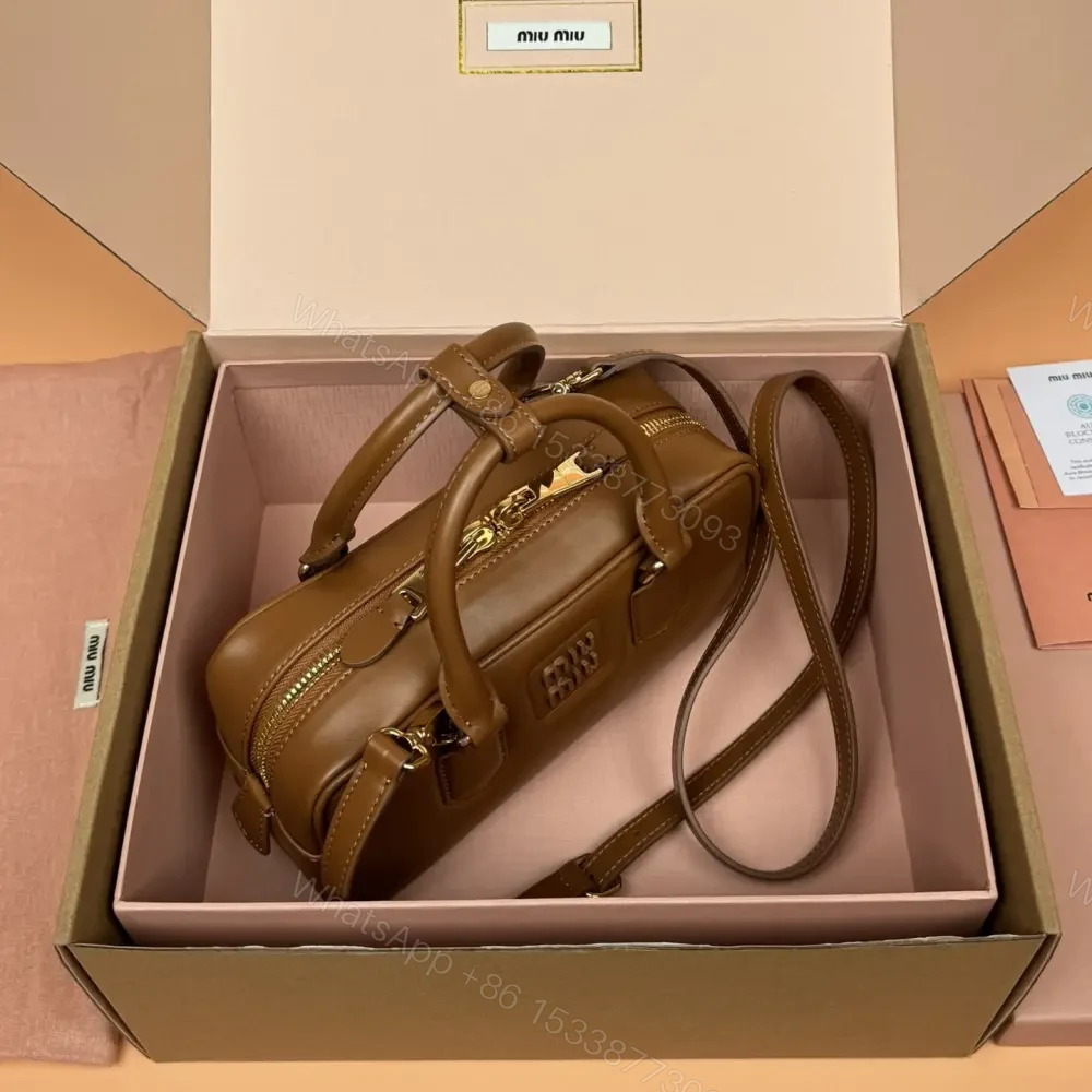 View 6 of 高仿miumiu*Arcadie系列5BB142小牛皮斜挎包干邑色免檢版