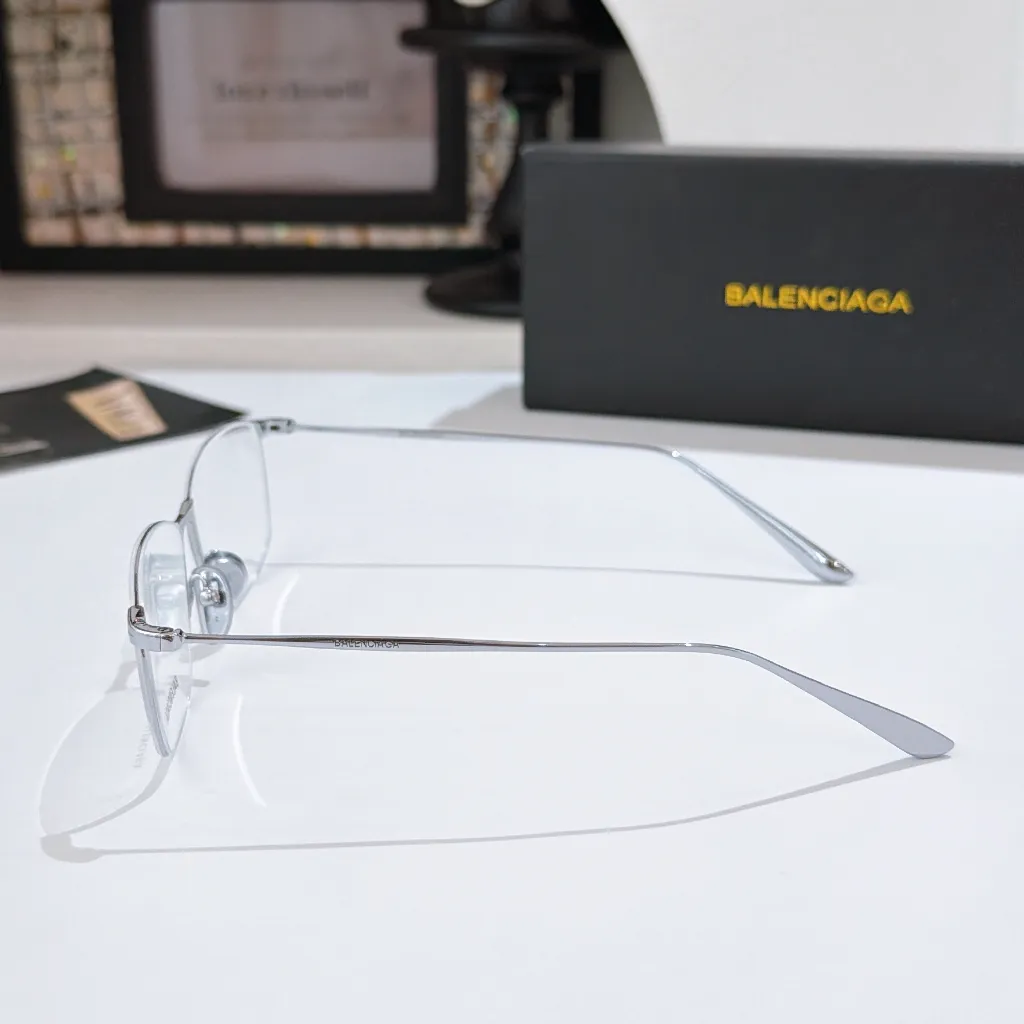 View 5 of Minimalist Luxury Reader Glasses with Blue-Light Blocking
