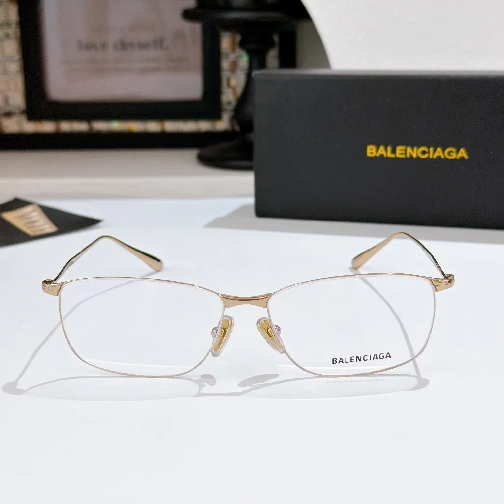 View 6 of Minimalist Luxury Reader Glasses with Blue-Light Blocking